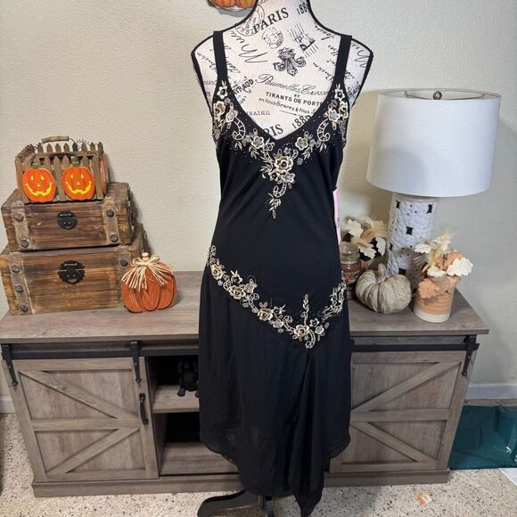 R&M Richards Dresses & Skirts - VTG Y2k R&M Richards Beaded Embroidered Floral Asymmetrical Midi Dress 10 Fairy